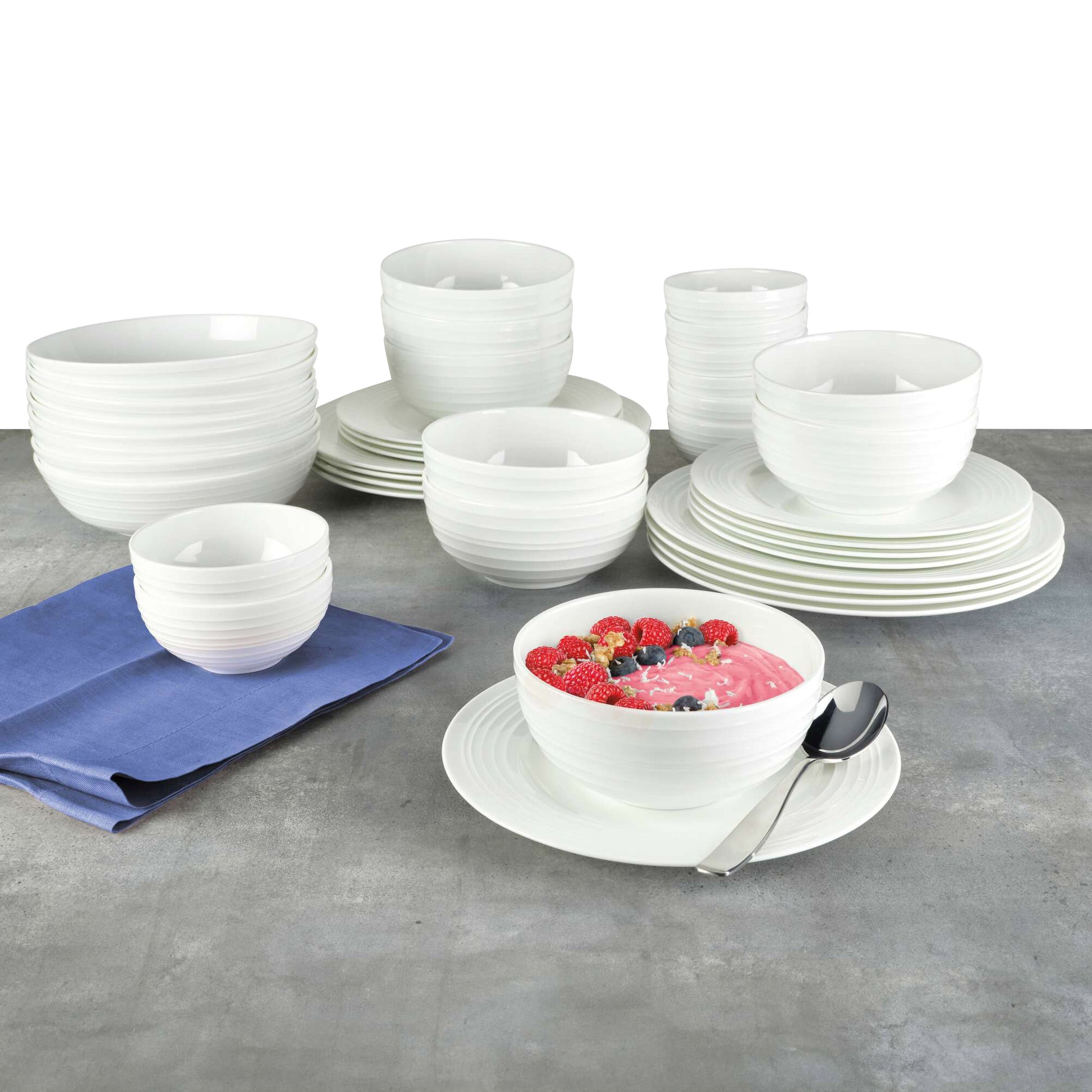 Ciara 40-Piece Bone China Dinnerware Set